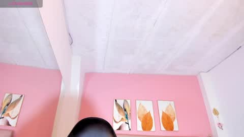 ..Luna.. online show from April 30, 12:21 pm