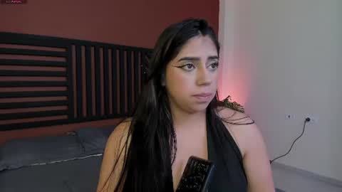 luna_cute14 online show from July 17, 10:02 pm