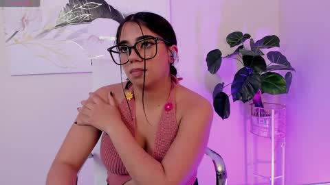 luna_cute14 online show from April 28, 9:18 pm