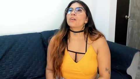 luna  online show from March 9, 10:08 pm