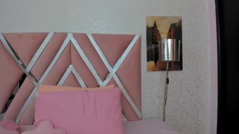 luna_ferrer1 online show from July 21, 2:29 pm