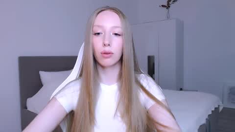 Luna online show from November 6, 7:53 pm