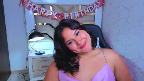 Luna  Jonez  online show from November 29, 11:14 am