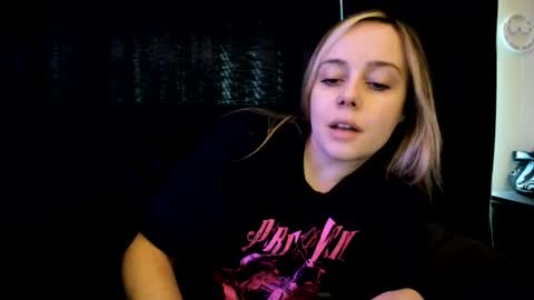 Luna online show from August 4, 9:32 pm