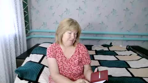 luna_lure11 online show from July 2, 6:41 am