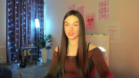 luna_lust_211 online show from March 20, 4:28 am