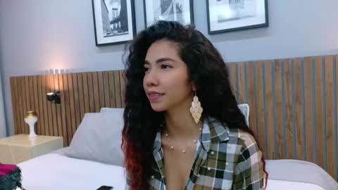 LUNA  online show from November 28, 1:25 pm