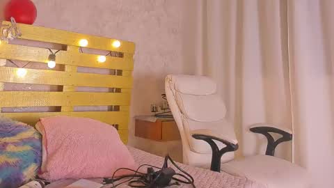 Luna online show from September 18, 11:53 am