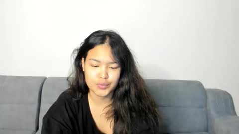      online show from March 14, 10:33 pm