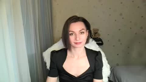 lunaa_bluee online show from December 21, 10:46 pm