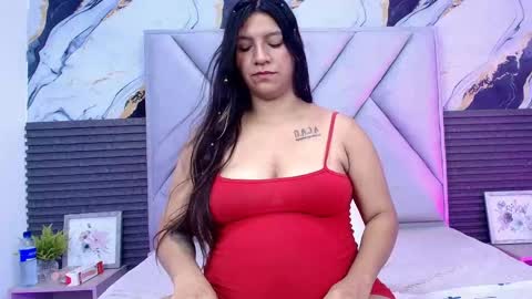 Lunaa rossee  online show from April 24, 8:00 pm