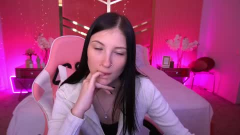 lunaamay online show from April 27, 6:32 am