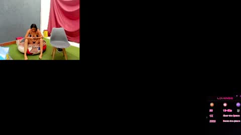 lunaasmithh online show from July 27, 11:29 am