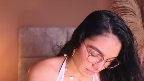 Luna Aspen online show from June 3, 6:35 pm