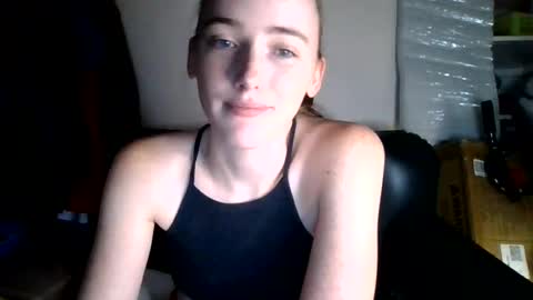 lunapixie2020 online show from August 2, 12:19 pm