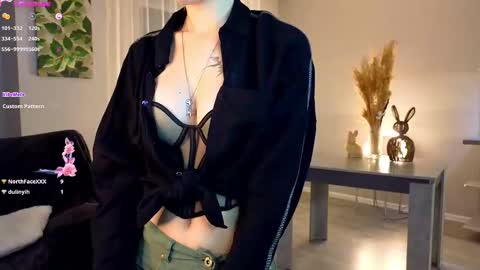 Kelly online show from September 17, 6:28 pm