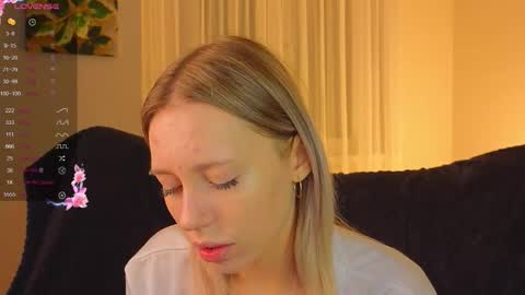 Kelly online show from November 14, 2:39 pm