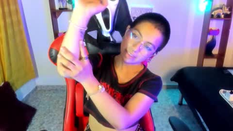 lunarichy online show from October 27, 8:14 pm