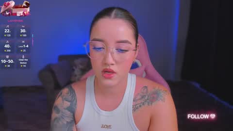 Snapshot of lunna_roosee chatting on September 17, 4:54 am LUNA ROSE online show from September 17, 4:54 am