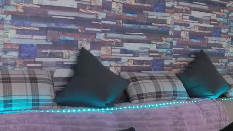 LunnaGray online show from September 22, 6:56 am