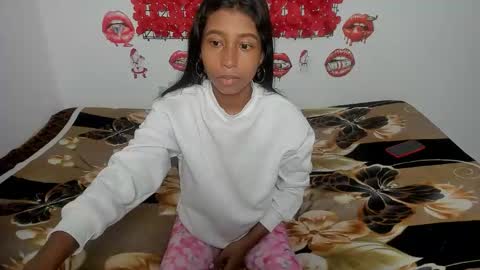 lupita_hot77 online show from January 8, 3:43 am