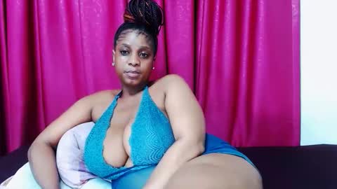 Snapshot of lustydesirex chatting on October 12, 12:35 am lustydesirex online show from October 12, 12:35 am