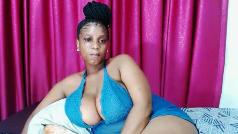 Snapshot of lustydesirex chatting on March 6, 8:27 pm lustydesirex online show from March 6, 8:27 pm