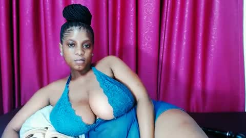 Snapshot of lustydesirex chatting on March 1, 1:53 am lustydesirex online show from March 1, 1:53 am