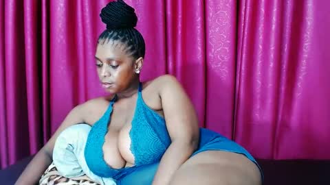 Snapshot of lustydesirex chatting on February 22, 2:16 pm lustydesirex online show from February 22, 2:16 pm