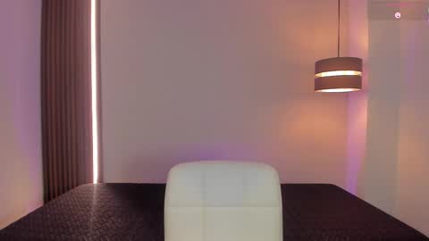 Lu. online show from September 15, 3:42 pm