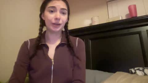 luvrxstarx online show from March 15, 6:15 am