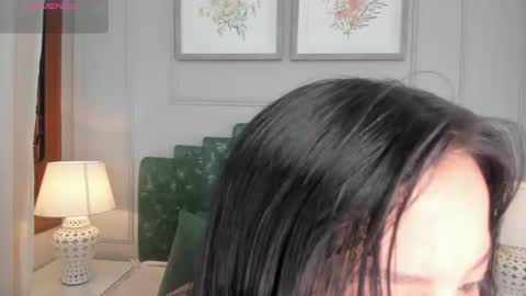 lux_bitchx online show from June 18, 4:03 am