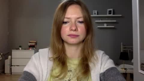 Millie online show from November 25, 10:10 pm