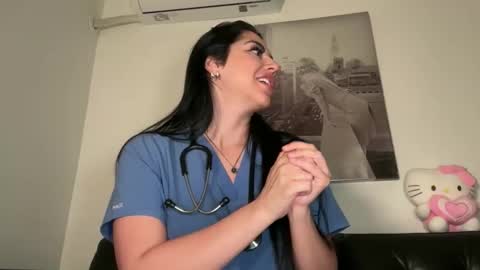 luxcher22 online show from February 21, 6:36 am