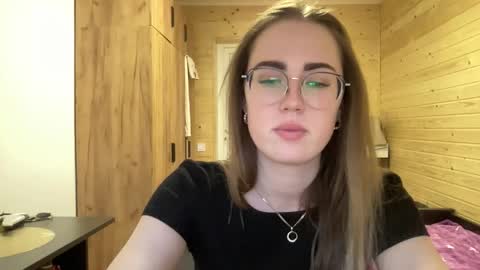 Katie online show from May 22, 6:06 pm