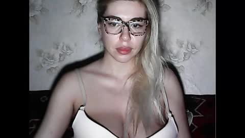 LuxSonyaStar online show from December 16, 8:37 pm