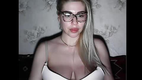 LuxSonyaStar online show from January 20, 8:40 pm