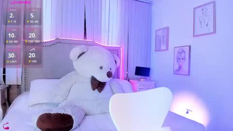 lya_brown online show from July 1, 11:42 am