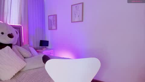 lya_brown online show from June 16, 12:17 pm