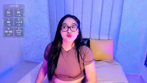 LYA DUBOIS  online show from July 20, 9:26 pm