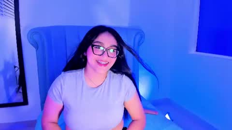 LYA DUBOIS  online show from July 26, 3:14 am