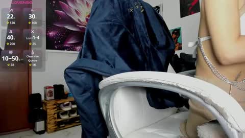  Lycoris  online show from October 23, 8:59 pm