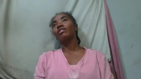 lydie856696 online show from June 4, 3:05 pm