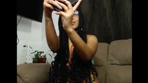 lylii_evans online show from October 4, 12:16 am