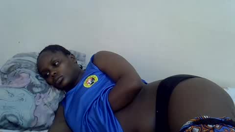 lyn_anna online show from June 18, 9:14 am
