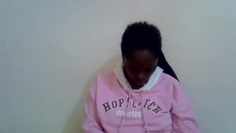 lyn_anna online show from July 28, 11:17 am