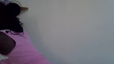 lyn_anna online show from February 12, 12:18 pm