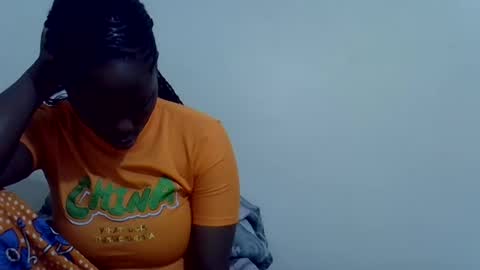 lyn_anna online show from July 5, 6:02 pm