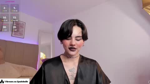 Lyn online show from January 16, 9:19 pm