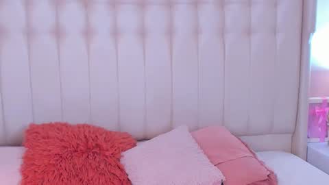 Lyn online show from October 28, 12:11 pm